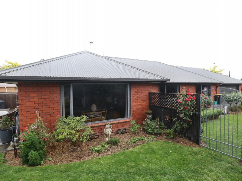 28 Grove Street, Tinwald, Ashburton - Carousel 1