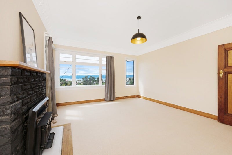 123 Upland Road, Kelburn, Wellington - Carousel 2