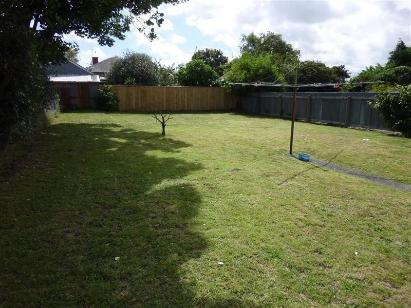 35 Ihle Street, Terrace End, Palmerston North - Carousel 5
