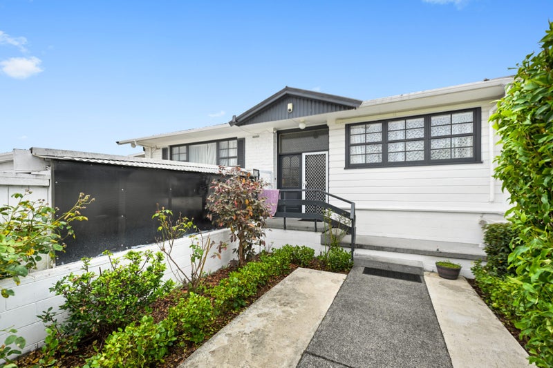 8B Enderley Avenue, Enderley, Hamilton - Carousel 1