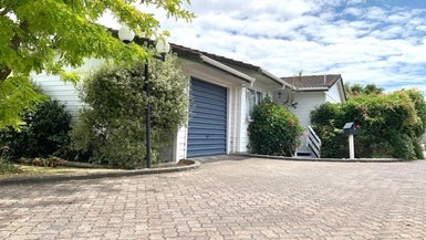 116T Michaels AV, Ellerslie, Auckland - Carousel 1