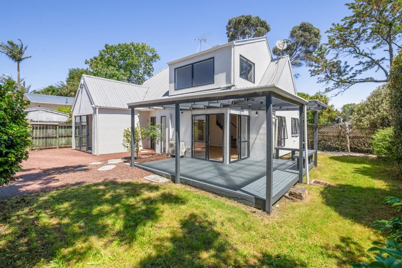 57A Cromwell Street, Mount Eden, Auckland - Carousel 2