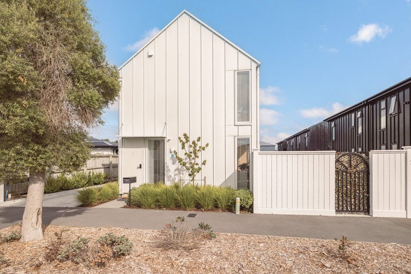 1/87 Barbour Street, Waltham, Christchurch - Carousel 1