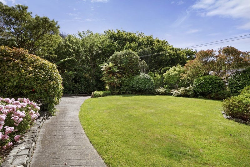 493 Stokes Valley Road, Stokes Valley, Lower Hutt - Carousel 2