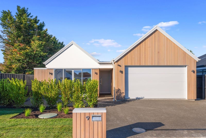 9 Cartvale Drive, Marshland, Christchurch - Carousel 1