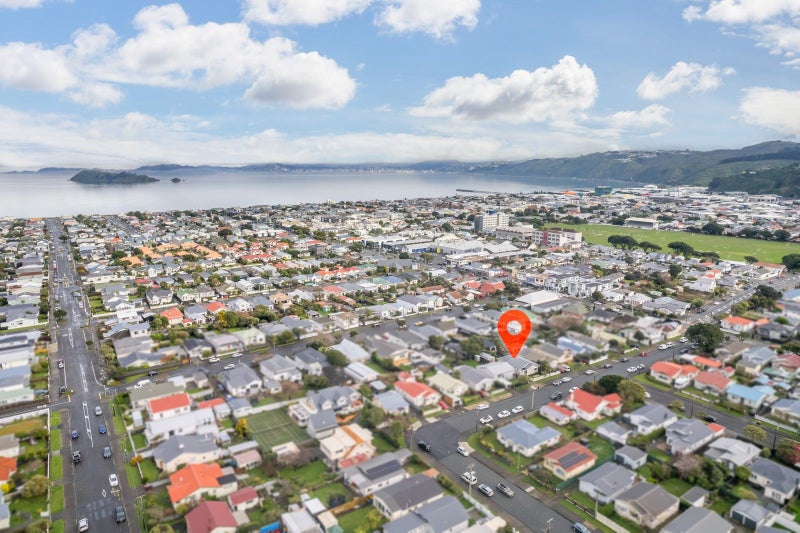 12 Ava Street, Petone, Lower Hutt - Carousel 30