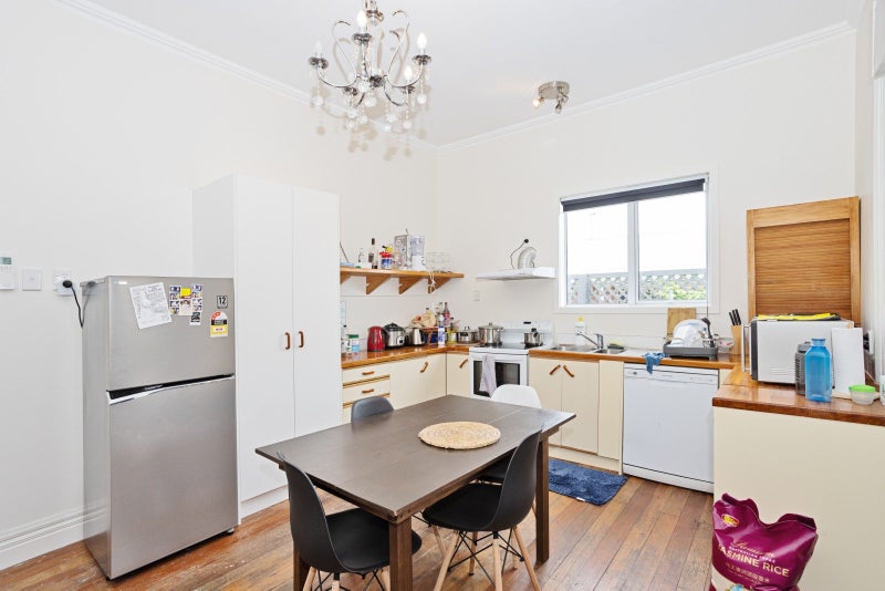 323 Yarrow Street, Richmond, Invercargill - Carousel 2