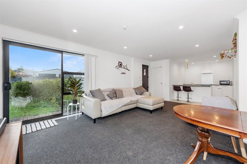 22B Tennyson Road, Enderley, Hamilton - Carousel 2