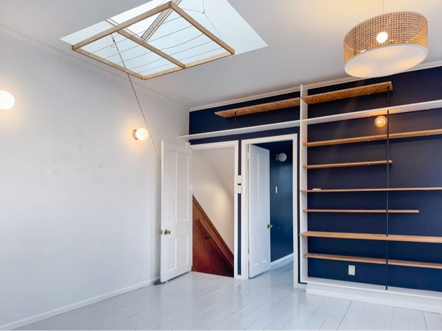 24 Mount Pleasant Road, Aro Valley, Wellington - Carousel 2