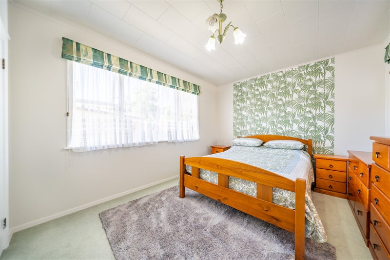 13 Weka Grove, Elderslea, Upper Hutt - Carousel 23