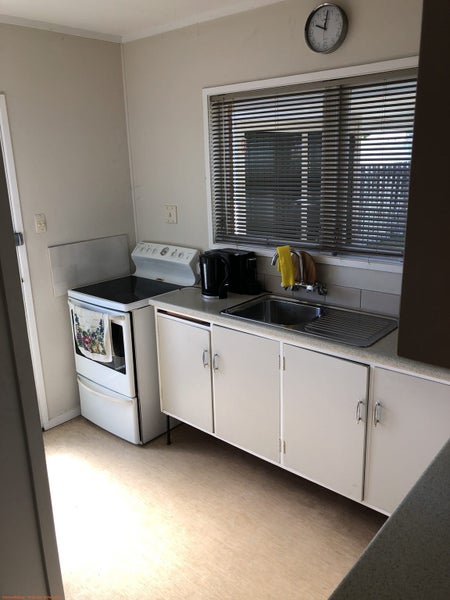 1A Innisfree Drive, Ellerslie, Auckland - Carousel 2