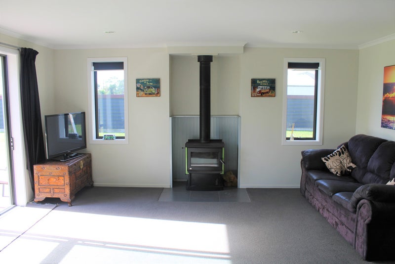 357 Cape Foulwind Road, Carters Beach, Westport - Carousel 2