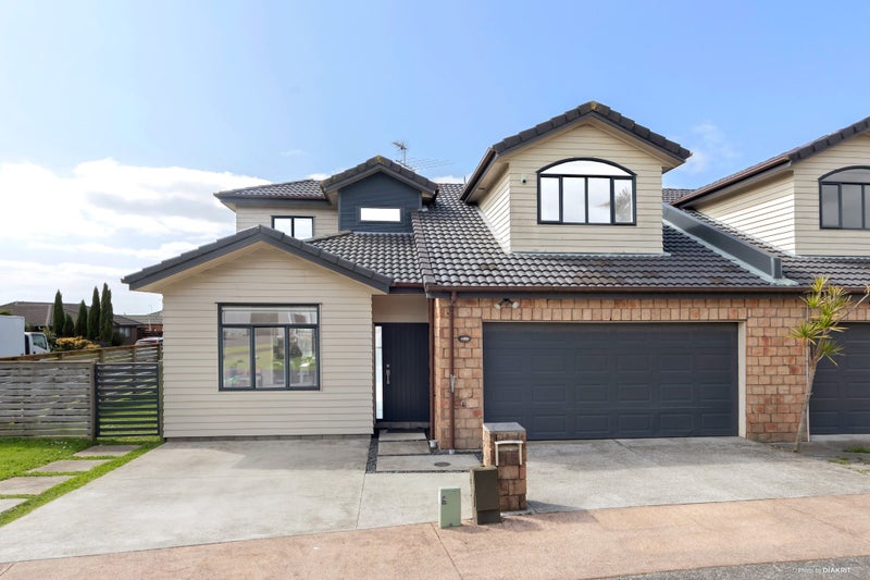 6 Derg Place, East Tamaki, Auckland - Carousel 1