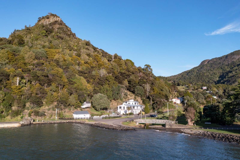 6 Whatipu Road, Huia, Auckland - Carousel 1