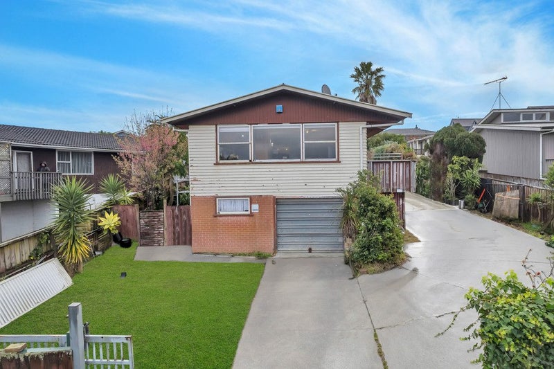 20 Megan Avenue, Pakuranga Heights, Auckland - Carousel 1