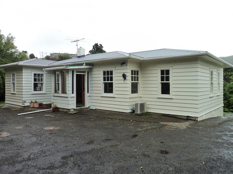 7 Stratton Street, Normandale, Lower Hutt - Carousel 1