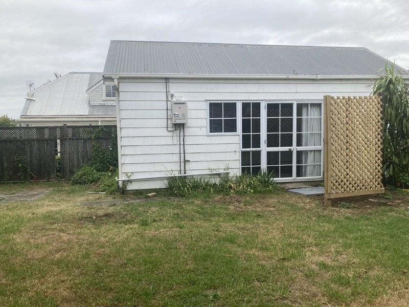 19 Aroha Avenue, Sandringham, Auckland - Carousel 20