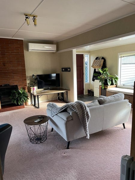 17 Cranwell Place, Hillcrest, Hamilton - Carousel 1