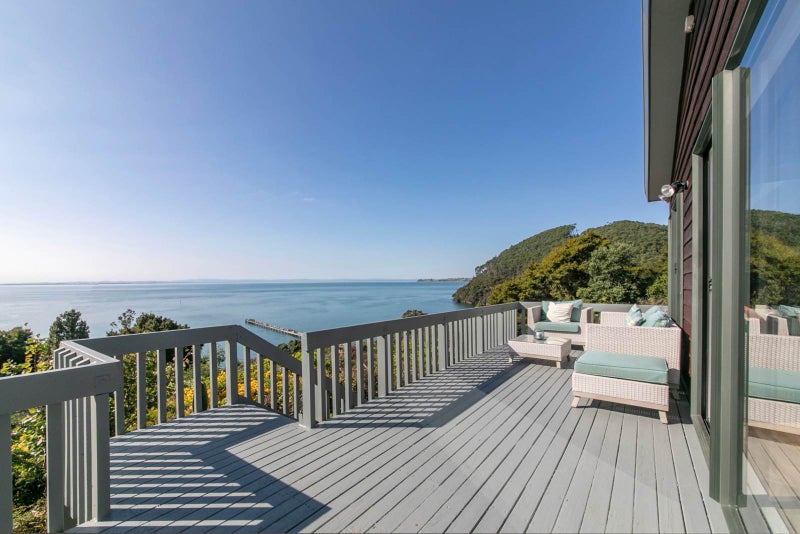 111 Cornwallis Road, Cornwallis, Auckland - Carousel 1