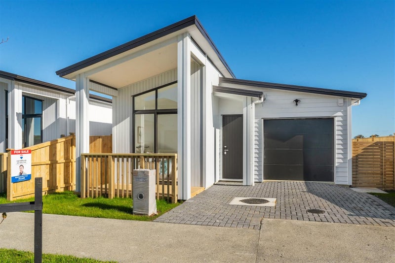 0 State Highway 6, Runanga, Runanga - Carousel 2