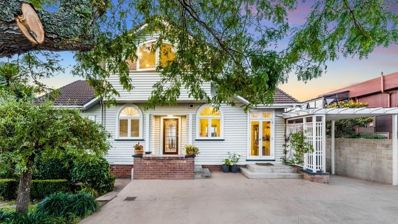 3 Tarawera Terrace, St Heliers, Auckland - Carousel 1