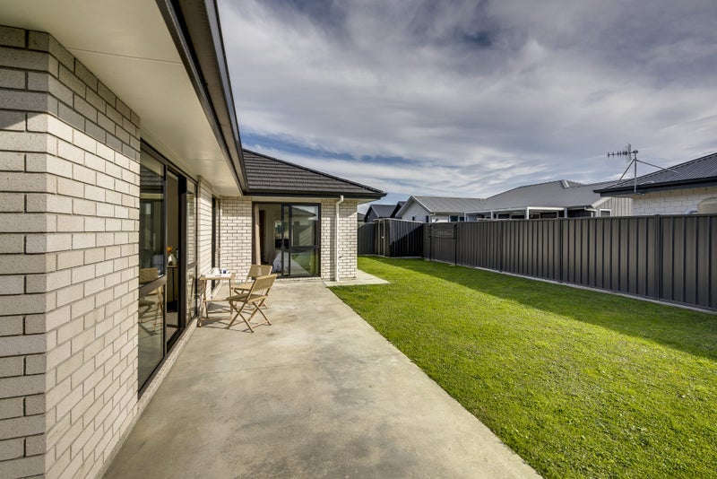 16 Hikawera Drive, Frimley, Hastings - Carousel 2