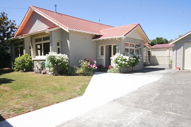 36 Wilford Street, Woburn, Lower Hutt - Carousel 2