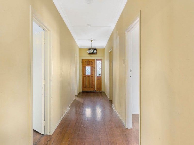 42 Moffitt Street, Vogeltown, Wellington - Carousel 2