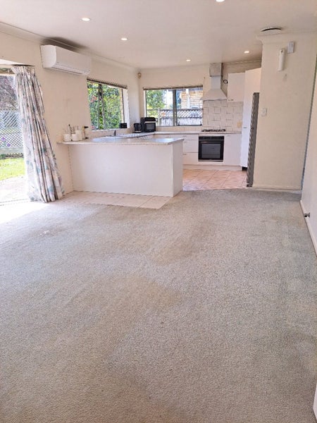 6 Longford Park Drive, Takanini, Auckland - Carousel 2