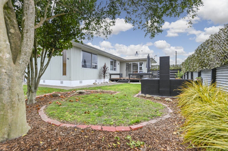 35 Walton Way, Flaxmere, Hastings - Carousel 2