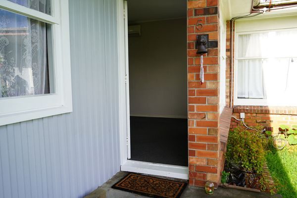 5/196 Rockfield Road, Penrose, Auckland - Carousel 2