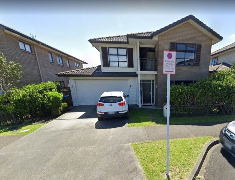 27 Guyon Street, Stonefields, Auckland - Carousel 1