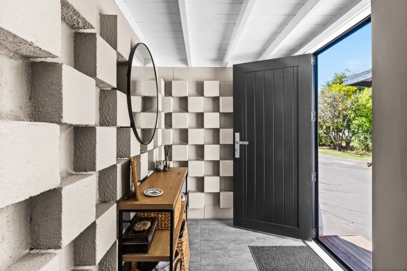 1006 Rata Street, Mahora, Hastings - Carousel 2