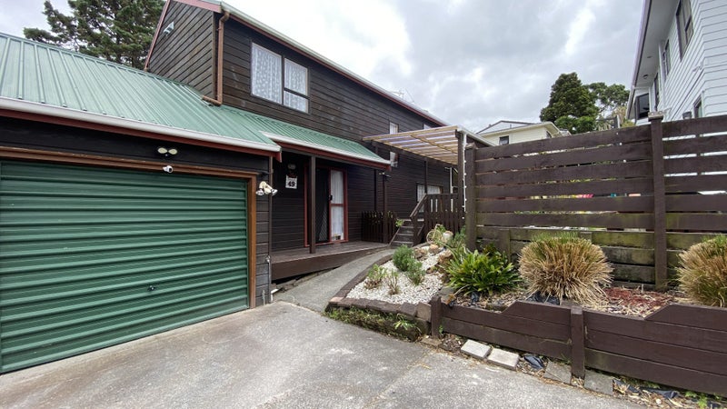 49 Chivalry Road, Glenfield, Auckland - Carousel 1
