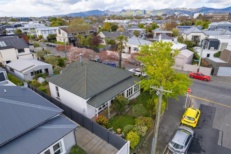 2 Bristol Street, St Albans, Christchurch - Carousel 20