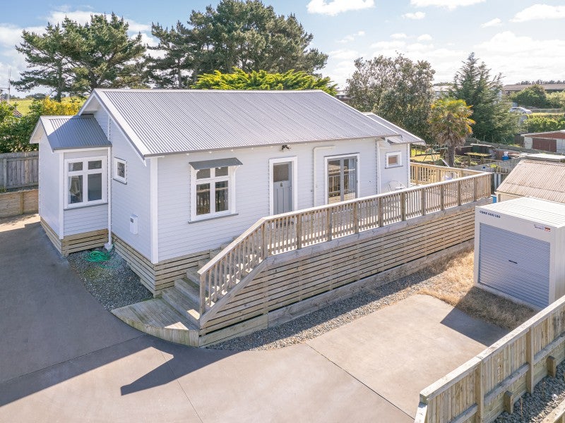 15A Mosston Road, Castlecliff, Whanganui - Carousel 1