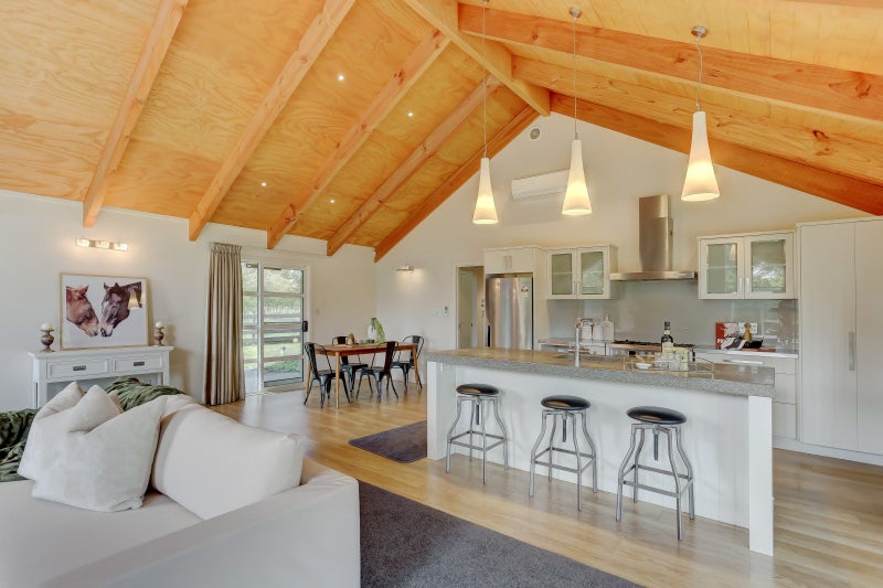 7 Francis Road, Westmere, Whanganui - Carousel 2