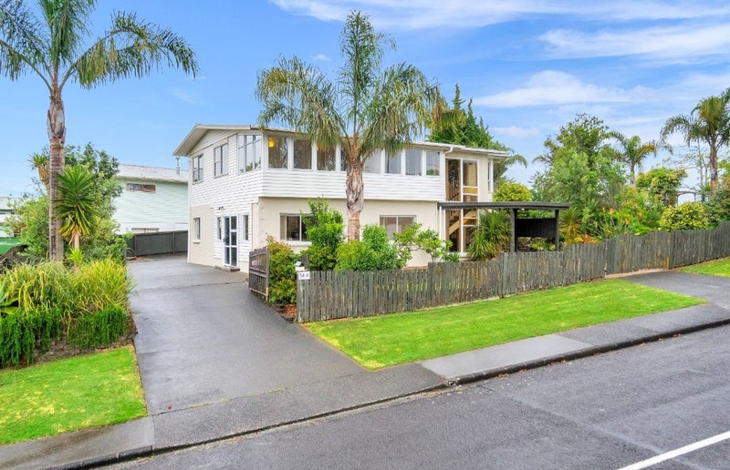 34 Kirby Street, Glendene, Auckland - Carousel 2