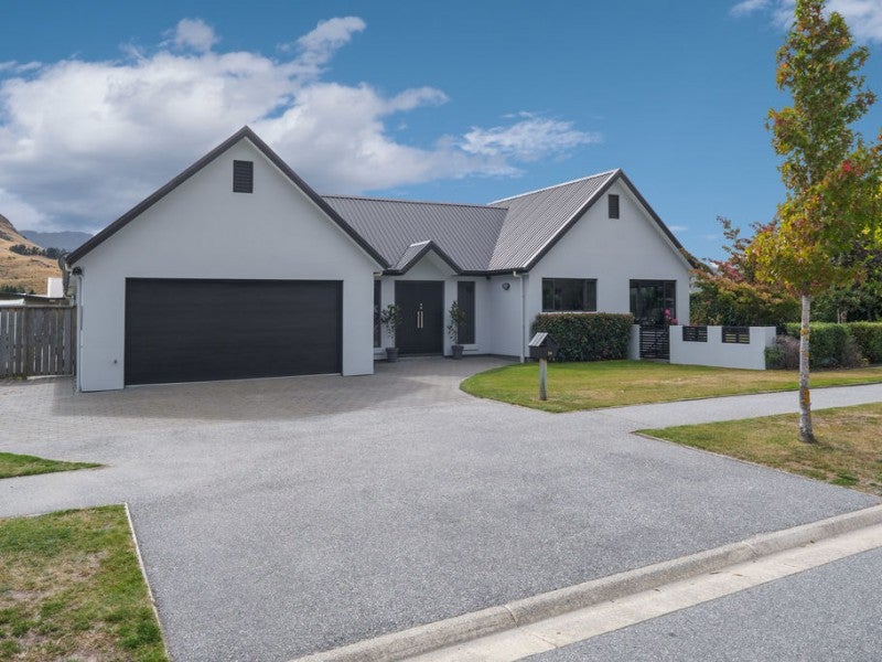 58 Erskine Street, Lake Hayes, Queenstown - Carousel 1