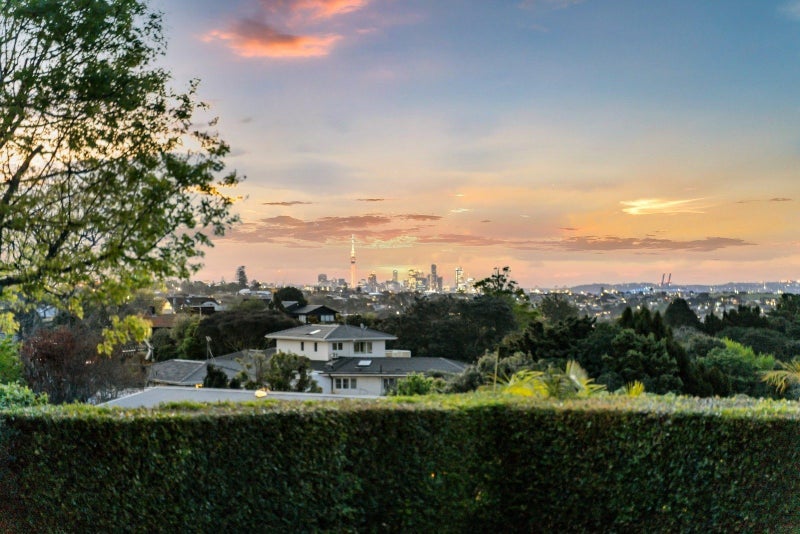 187 St Heliers Road, ST HELIERS, AUCKLAND - Carousel 20