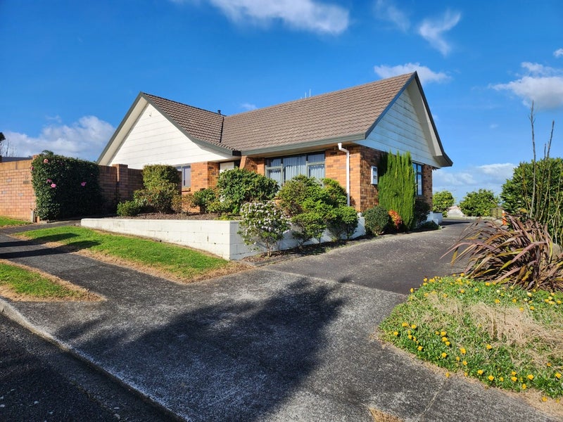 75 Mountain View Drive, Te Awamutu, Te Awamutu - Carousel 1