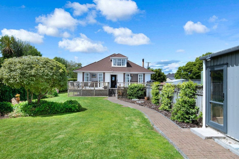 23 Taupaki Road, Henderson - Carousel 1