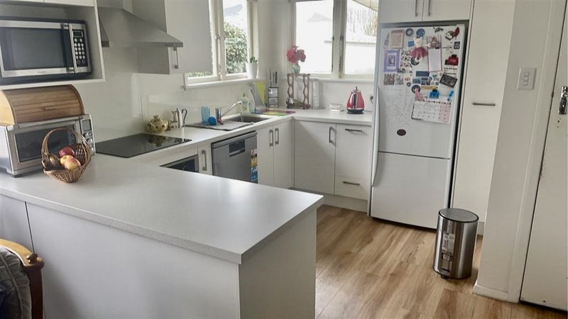 50 Tennyson Crescent, Stoke, Nelson - Carousel 2