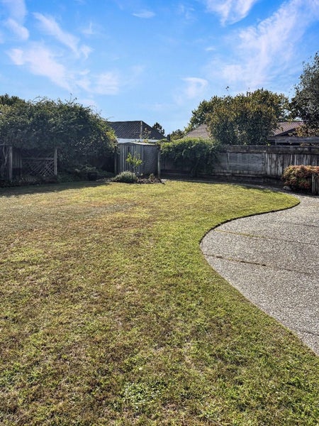 4 Knightsbridge Place, Taradale, Napier - Carousel 22