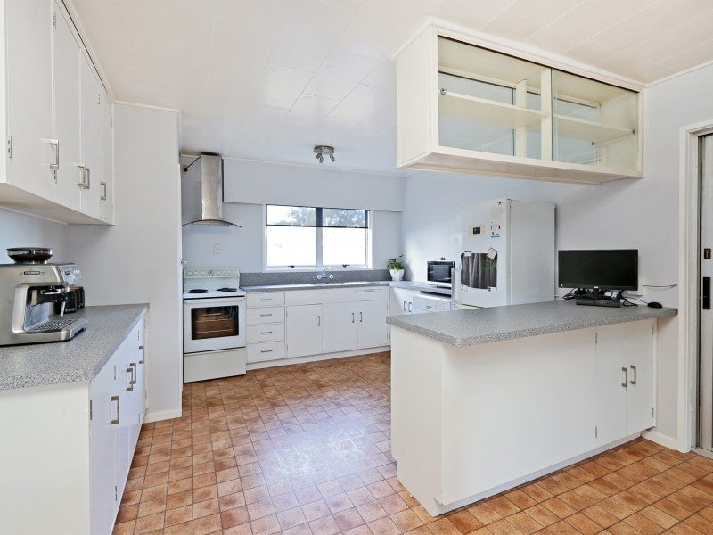 1 Arney Street, Tamatea, Napier - Carousel 2