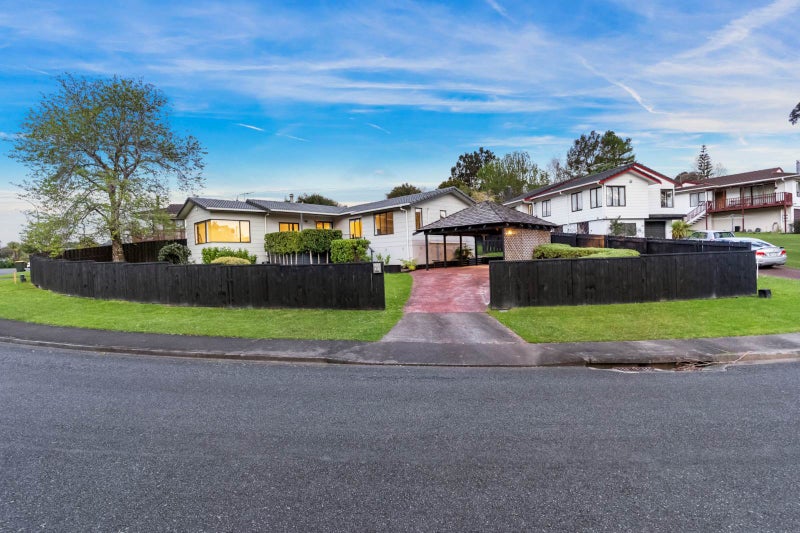 51 Hale Crescent, Bayview, Auckland - Carousel 40