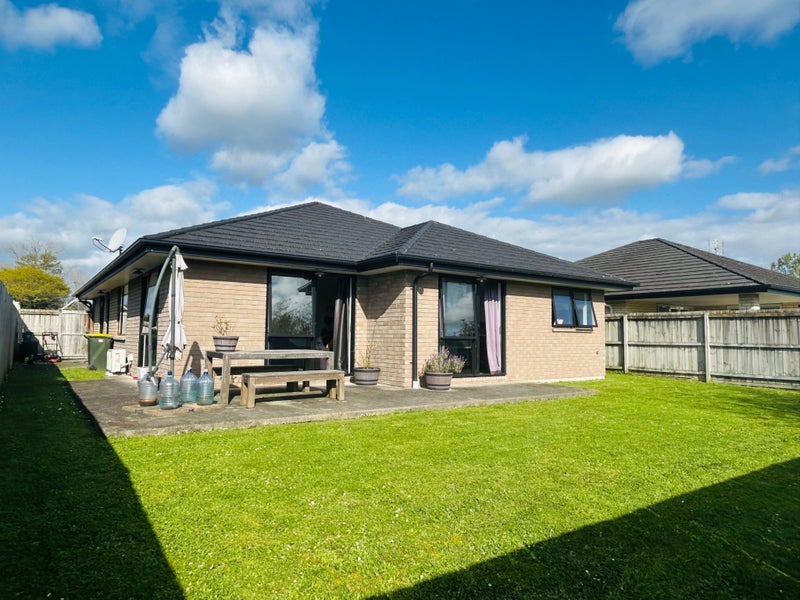 7 Captain Mitchell Drive, Opaheke, Papakura - Carousel 14