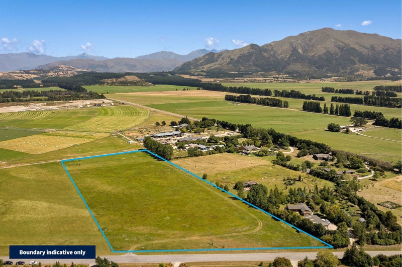 24 Lachlan Avenue, Hāwea Flat, Lake Hāwea - Carousel 1