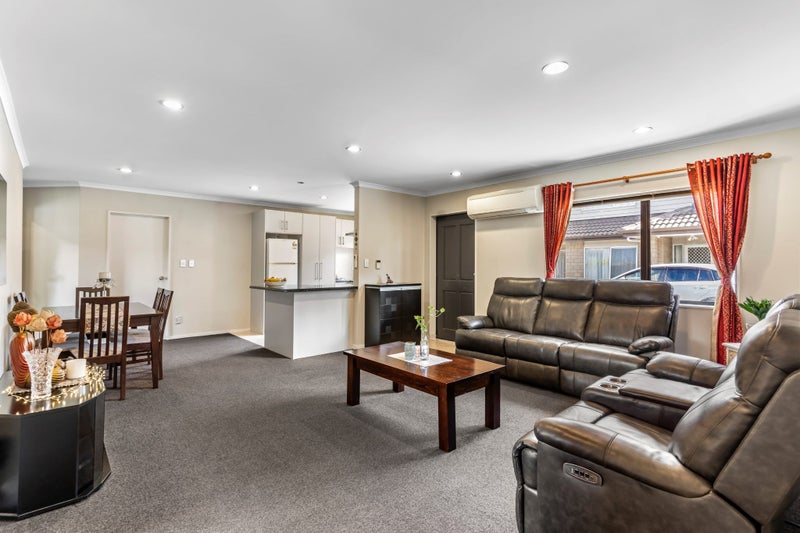 9 Miranda Street, Avondale, Auckland - Carousel 2