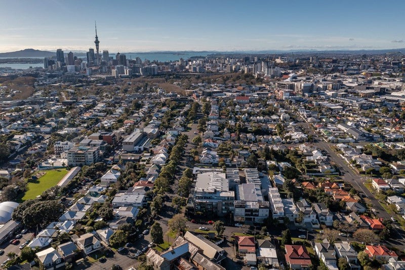 4F/80 Richmond Road, Ponsonby, Auckland - Carousel 2